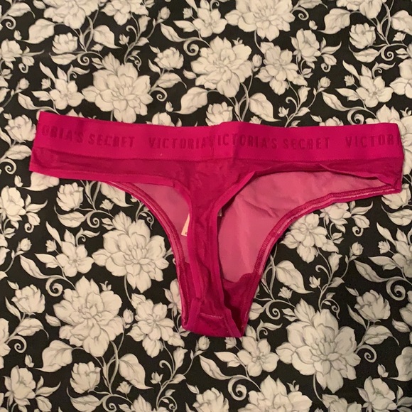 Brand new Victoria’s Secret size small thong with tags - Picture 4 of 10